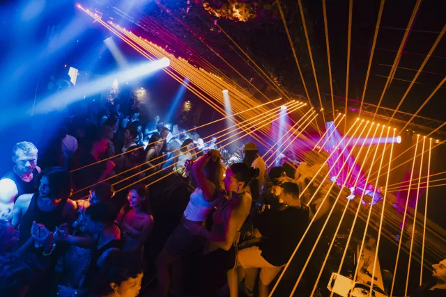 Ambiance club